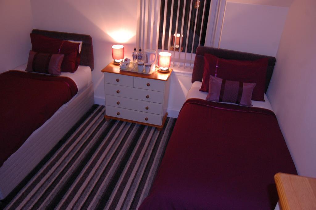 Dawn Break Bed & Breakfast Largs Oda fotoğraf