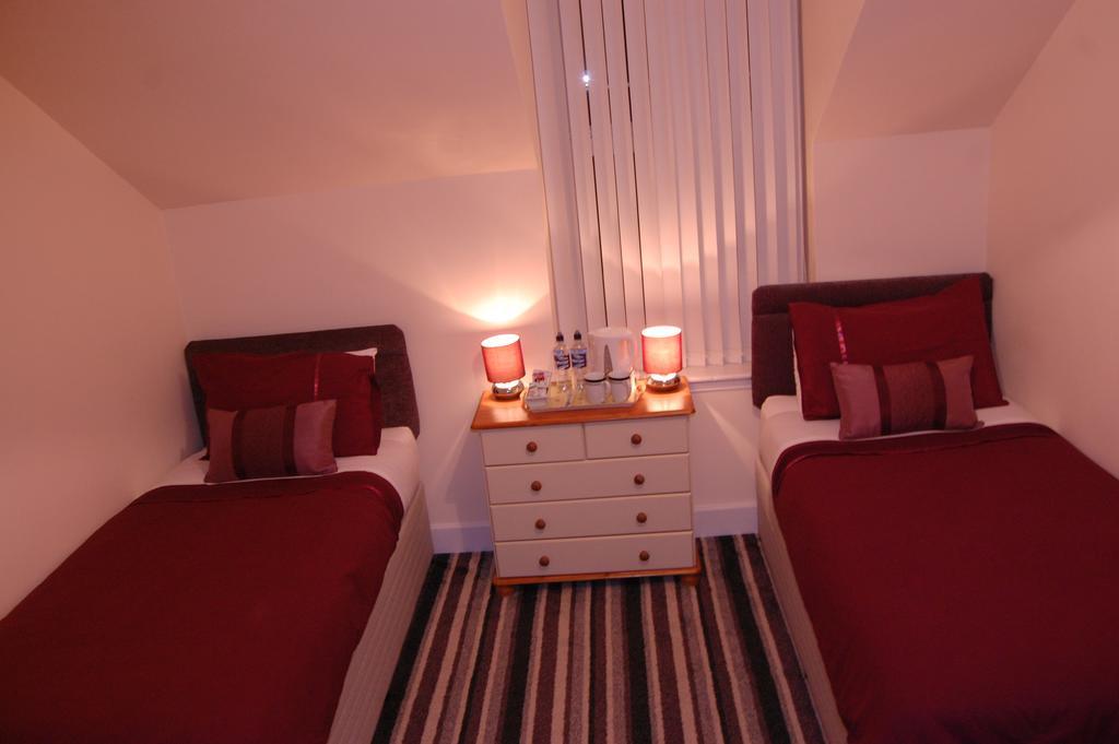 Dawn Break Bed & Breakfast Largs Oda fotoğraf